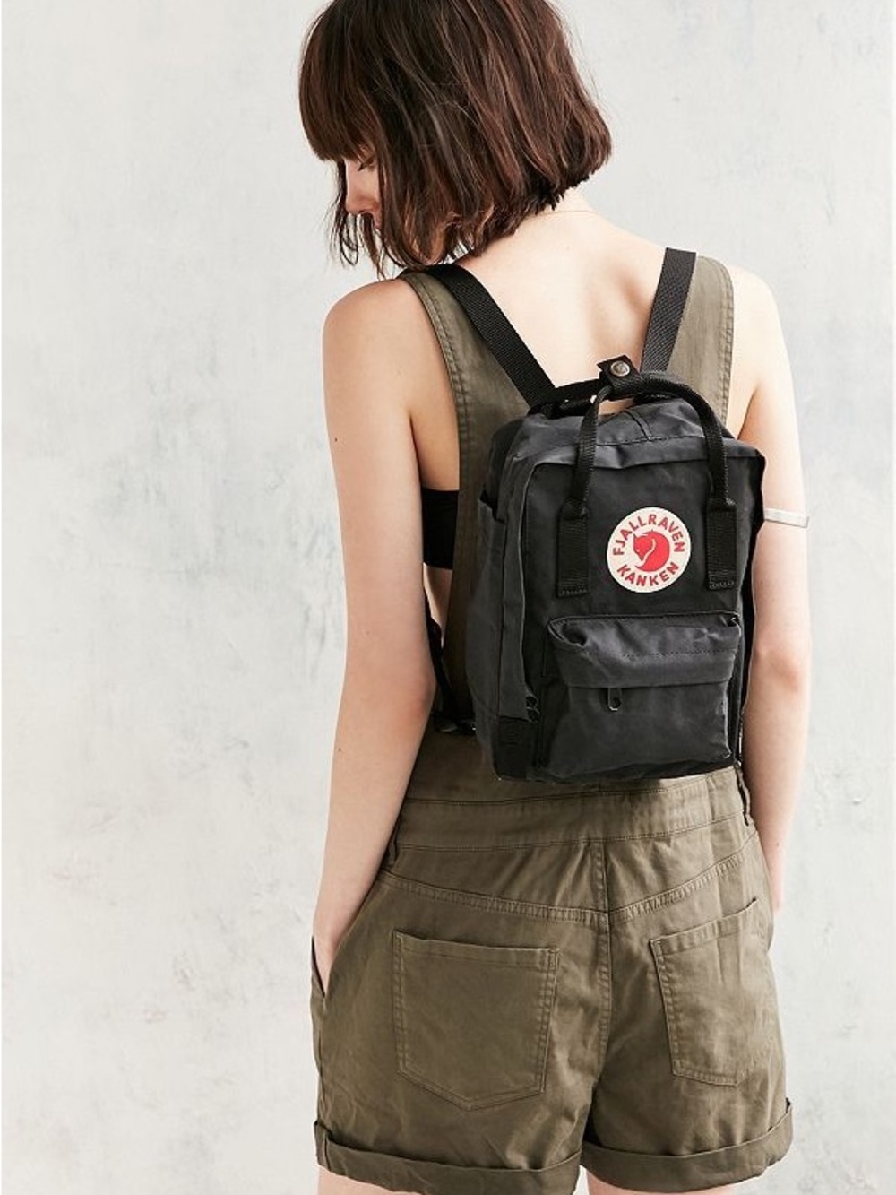 Fjallraven Kanken Mini black backpack